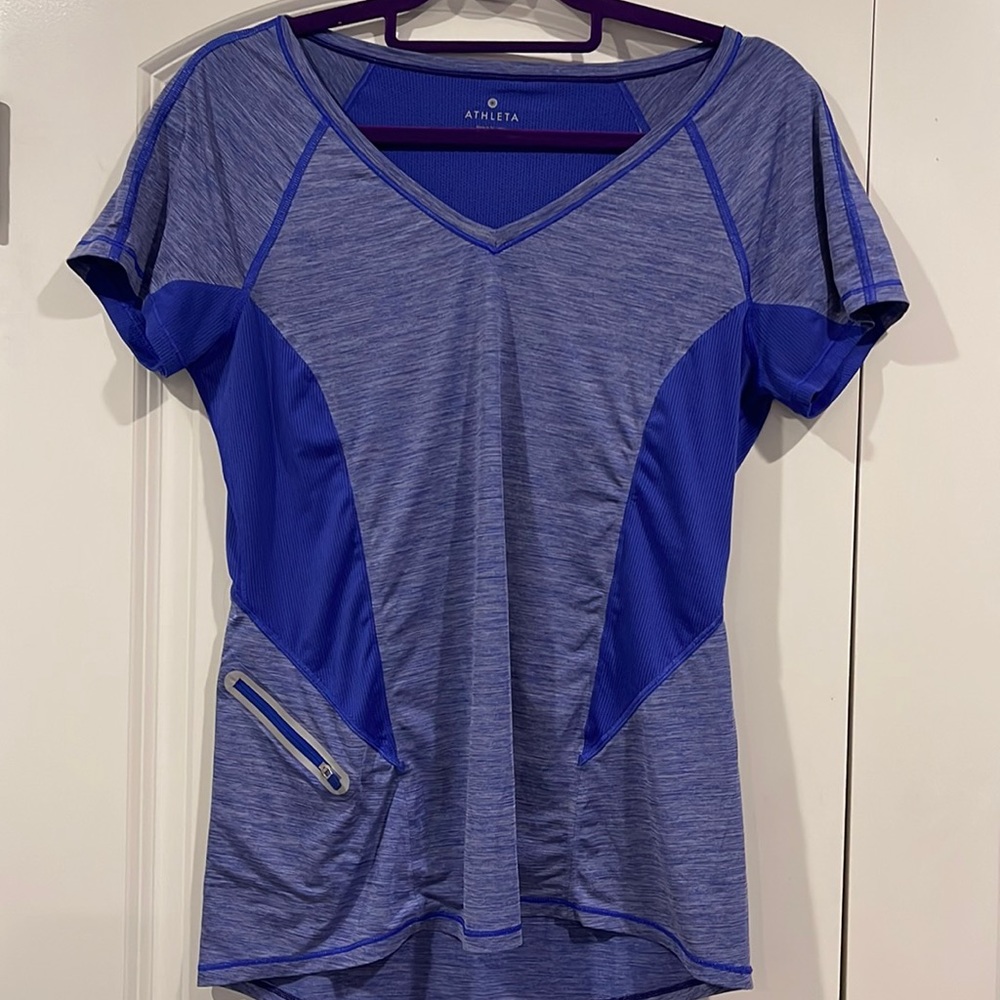 Athleta tshirt for workout